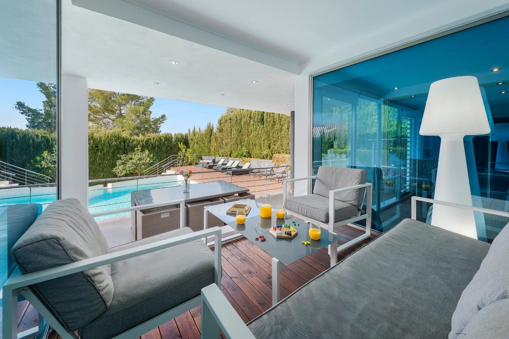 Rockstar, - By Emerald Villa Alcudia (Mallorca)